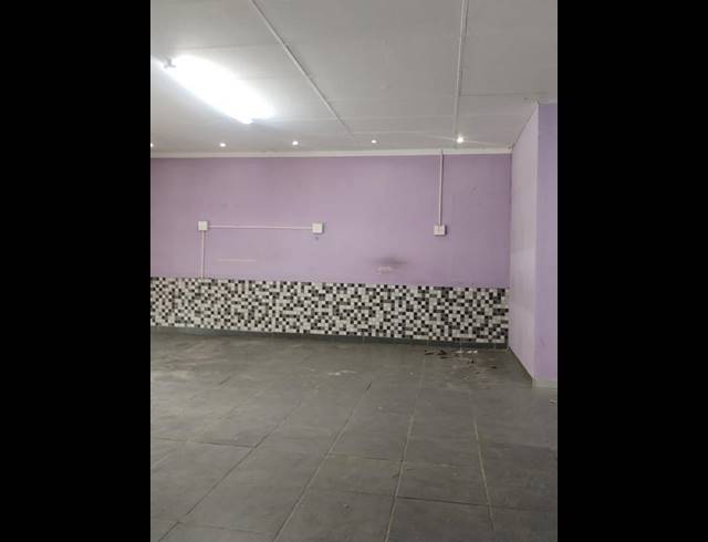 RETAIL PROPERTY TO RENT IN HAYFIELDS